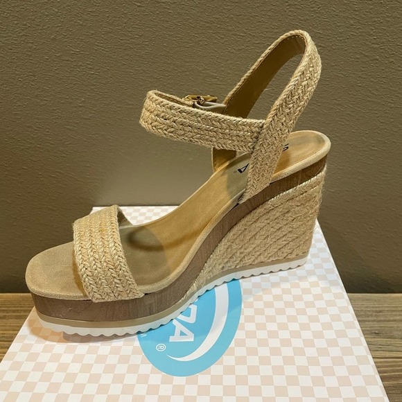 CCOCCI Sutter Adjustable Wedge Strap Sandal Size 6.5 - Picture 4 of 6